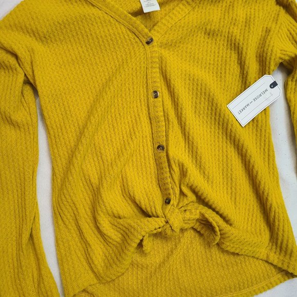 Girls sz 14-16 New with tags Nordstrom long sleeve shirts - Picture 3 of 5